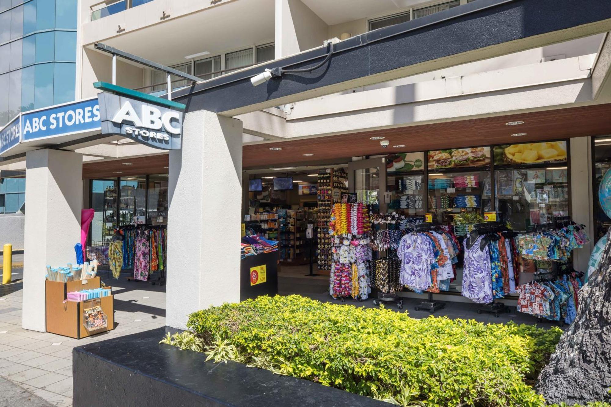 Regency On Beachwalk Waikiki By Outrigger Apartment Honolulu Exterior photo